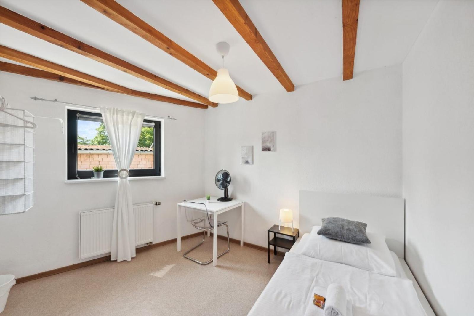 Appartement Andriss - Travel & Work - 5 Bedroom - Kitchen - Parking Kaiserslautern
